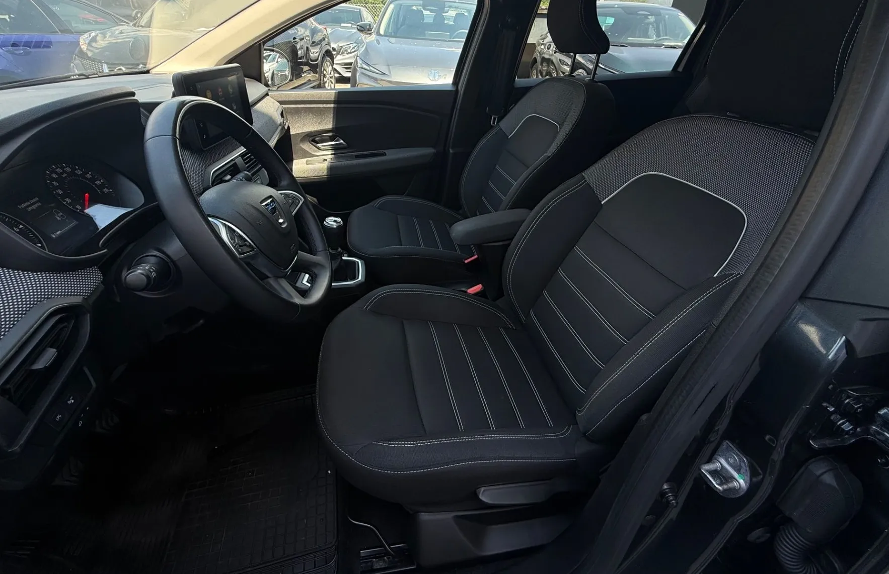 Zunanja slika - Dacia Jogger - 1.0 Tce Comfort 100 1LASTINK - 9