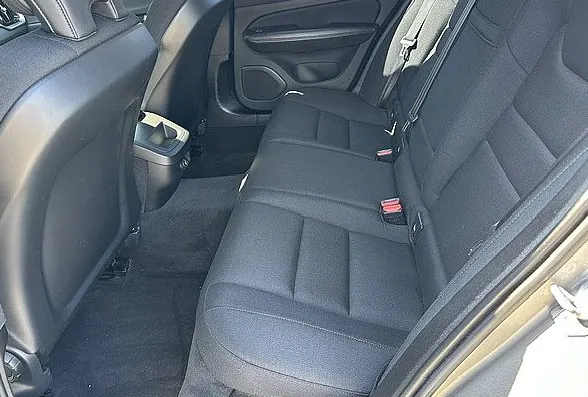 Zunanja slika - Volvo V60 - D3 Avt.°°2.Lastnik°°Odlično ohranjen - 11