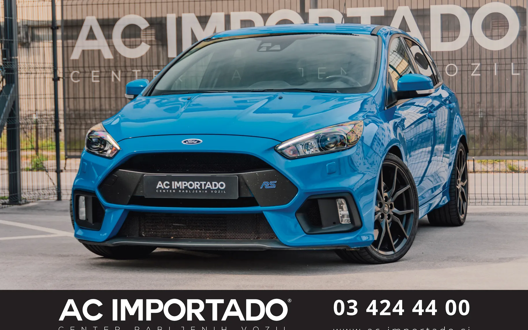 Zunanja slika - Ford Focus - 2.3 EcoBoost RS 4x4-RECARO-BREMBO-NAVI-SYNC-DAB-19 - 1