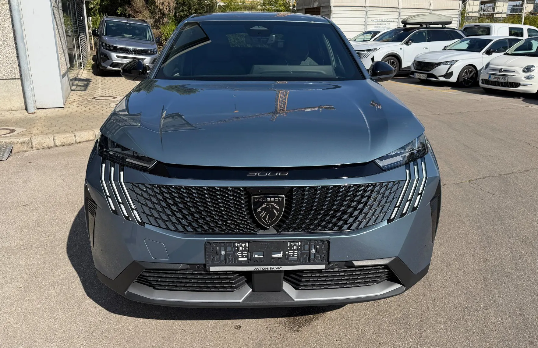 Zunanja slika - Peugeot 3008 - 1.2 MHEV  136  145 Allure Pack Avt. - 2