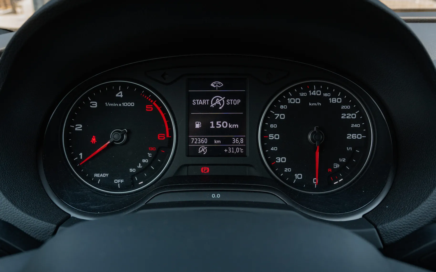 Notranja slika - Audi A3 - Sportback 1,6 TDI Sport - 10