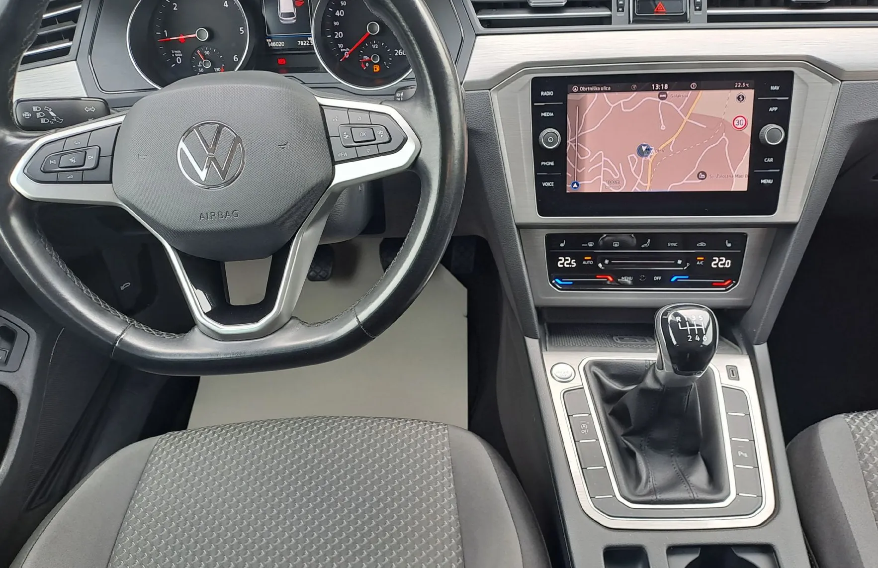 Zunanja slika - Volkswagen Passat - Variant 2.0 TDI BMT SCR Business - 8