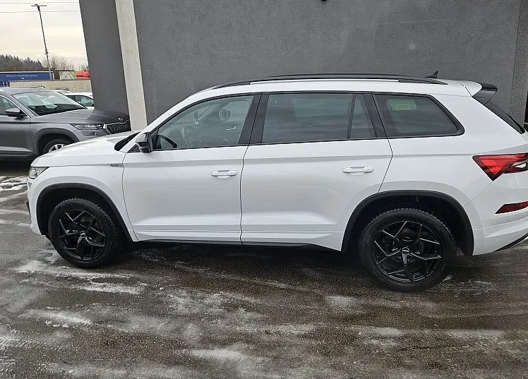 Zunanja slika - Škoda Kodiaq - Sportline 2.0 TDI 110kW 4X4 DSG - 2