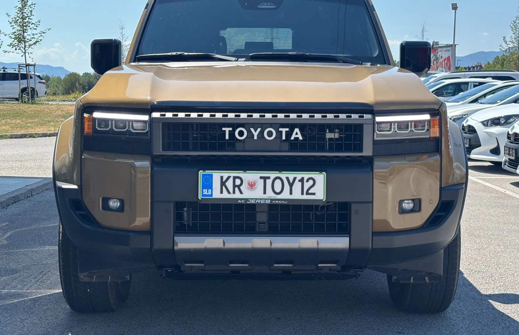 Zunanja slika - Toyota Land Cruiser - 2.8 D-4D MHEV Executive Avt. - 7