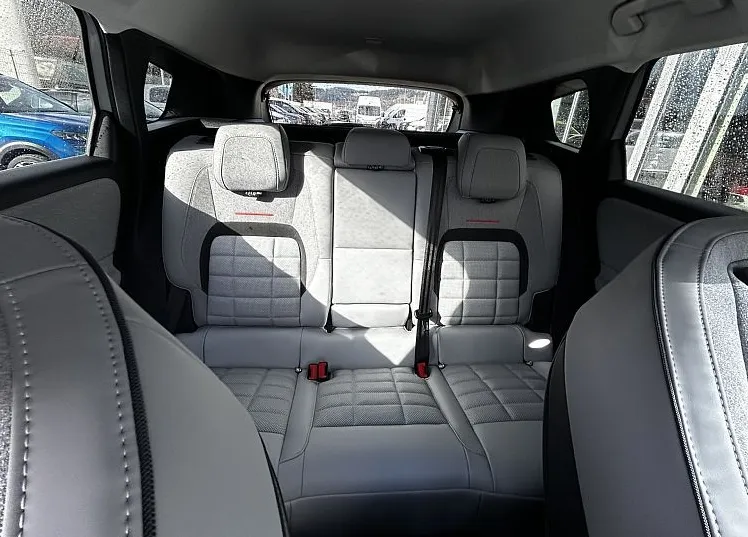 Zunanja slika - Citroën C5 Aircross - PLUS Hibrid 145 avtomatik 107kW - 10