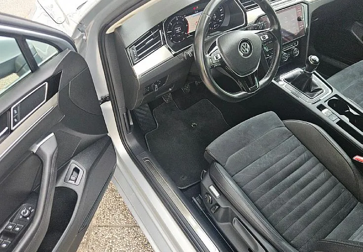 Zunanja slika - Volkswagen Passat - Variant 2.0 TDI 150ks °CARAT° °1.LASTNIK° °FULL-LED° - 7