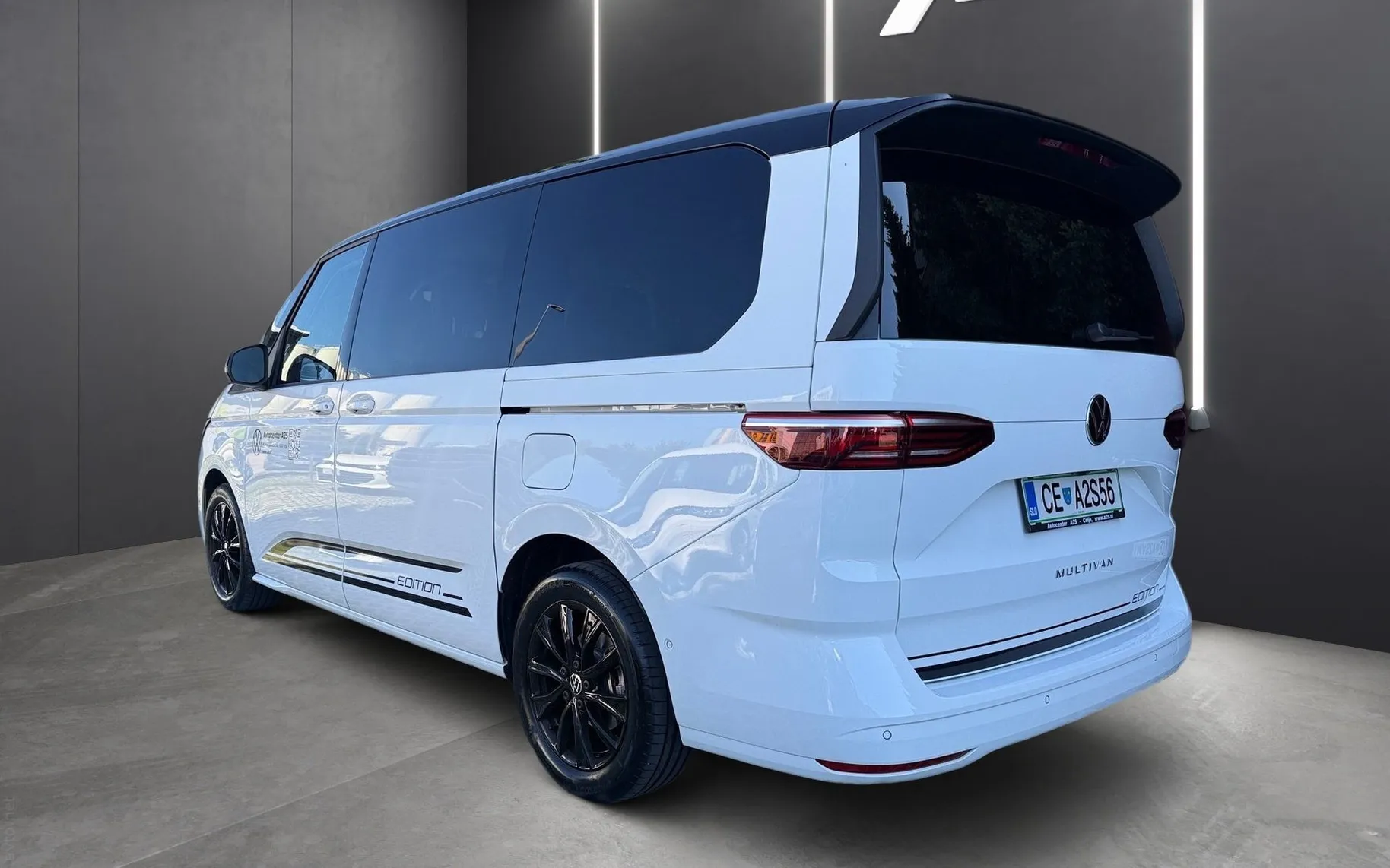 Zunanja slika - Volkswagen Multivan - T7 2.0 TDI L2 Edition DSG | 8 sedežev - 4