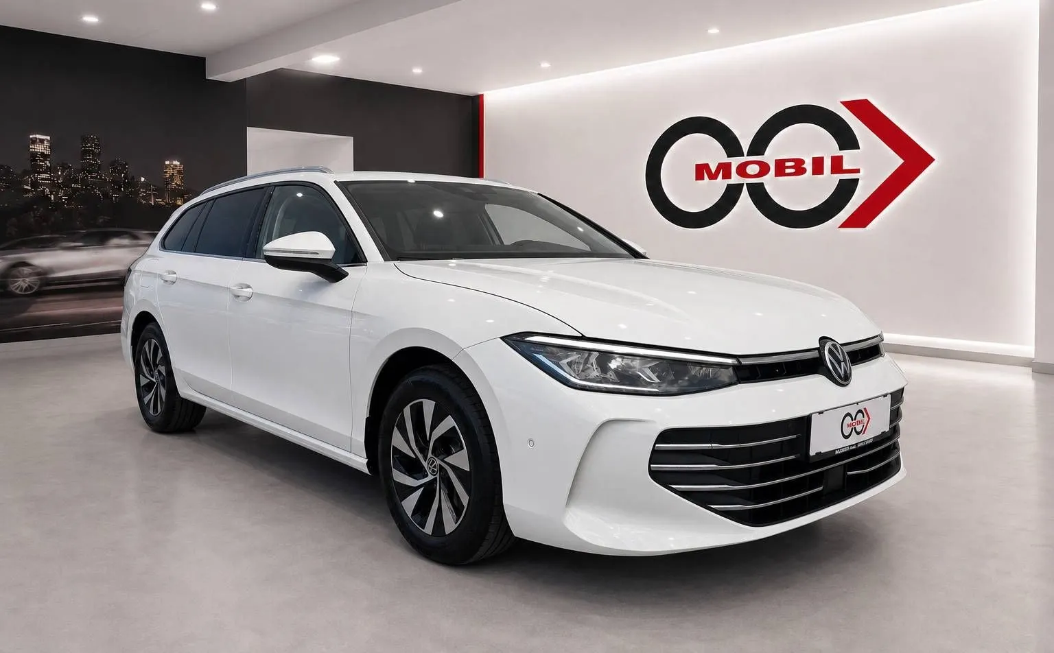 Zunanja slika - Volkswagen Passat Variant - 1.5 eTSI Business DSG - Matrix.360kam.DCC Pro.HUD. - 3