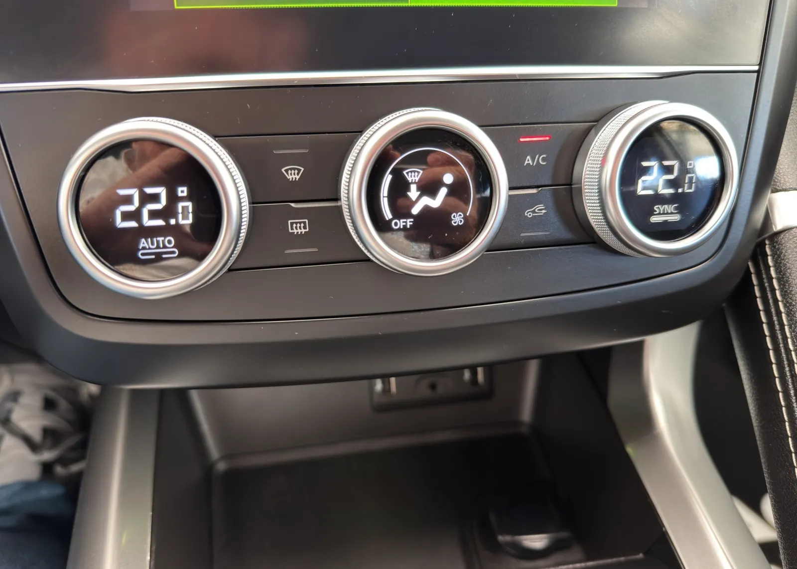 Zunanja slika - Renault Kadjar - TCe 140 Bose - 12