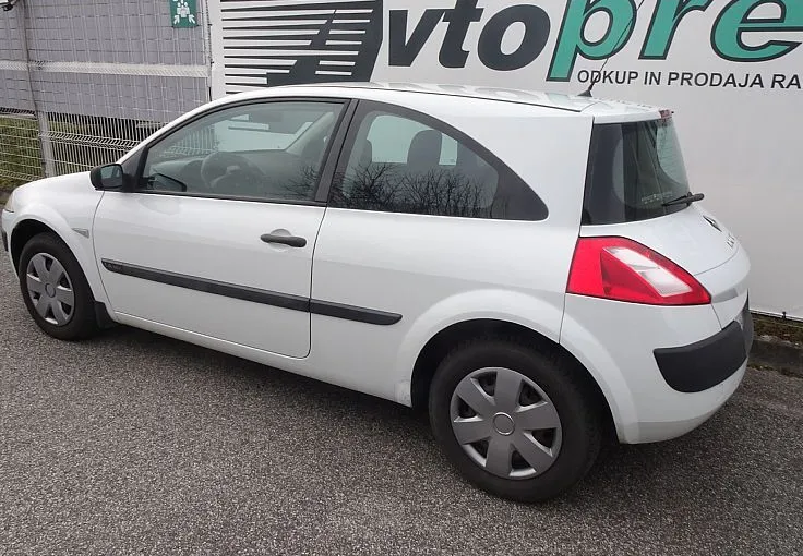 Zunanja slika - Renault Mégane - Megane 1.4 16V NA POLOŽNICE - FINANCIRANJE BREZ POLOGA - 3