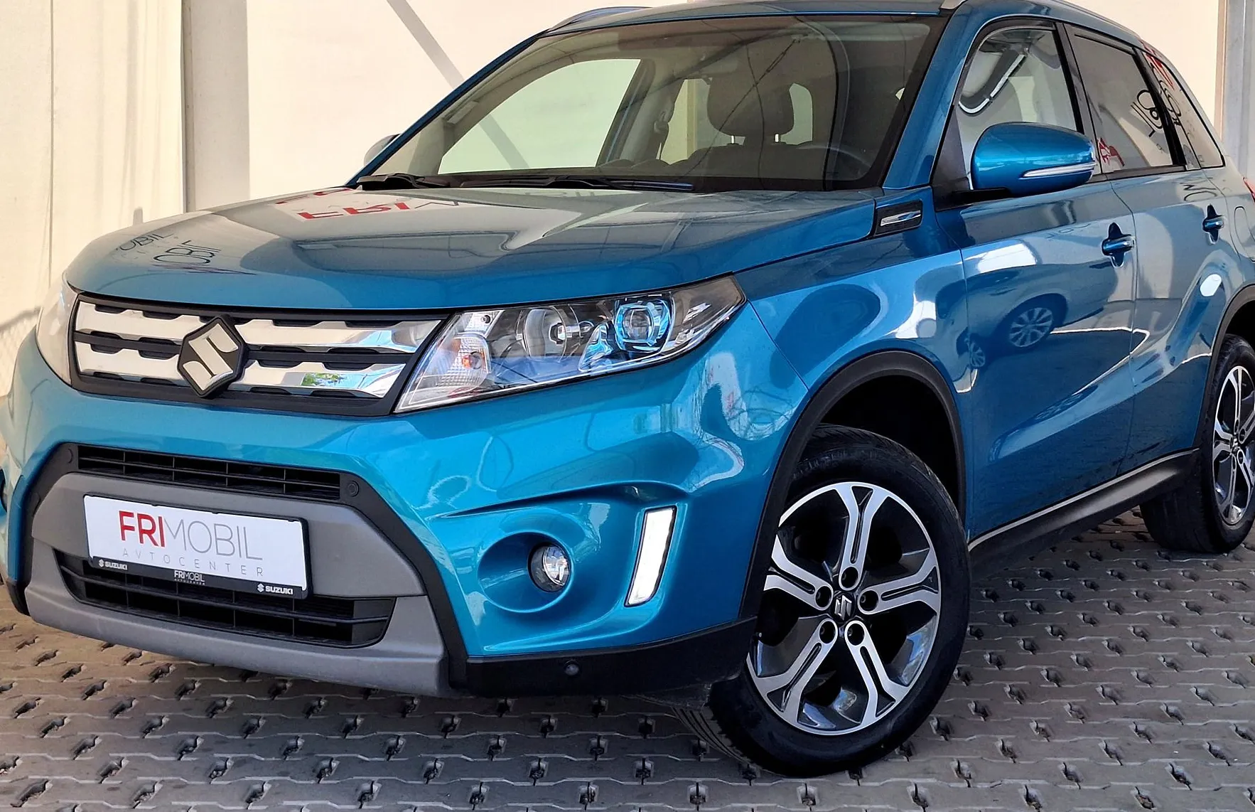 Zunanja slika - Suzuki Vitara - AllGrip 1.6 Elegance •KAMERA•NAVIGACIJA•SLO• - 1
