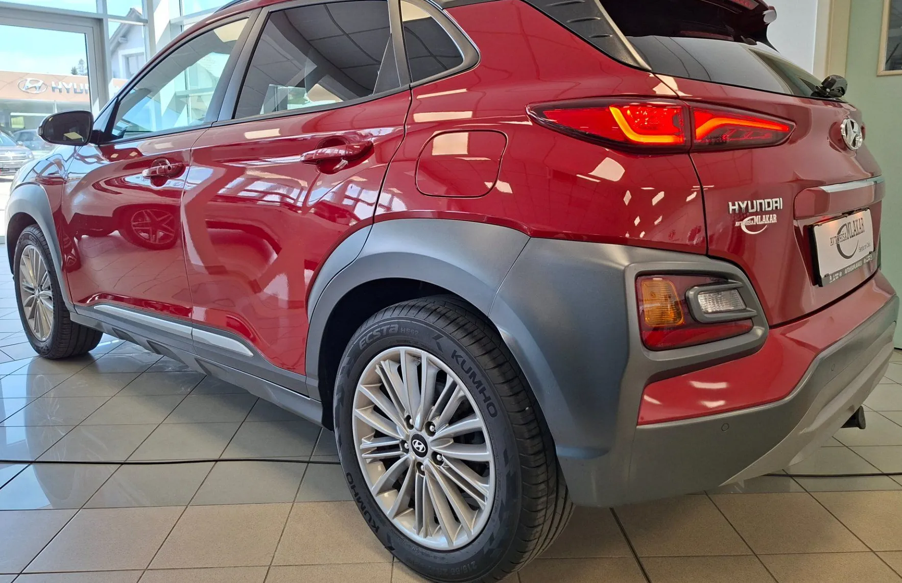 Zunanja slika - Hyundai Kona - 1.0 T-GDI 120 Impression-LED-NAVI-KAMERA-ODLIČEN- - 3