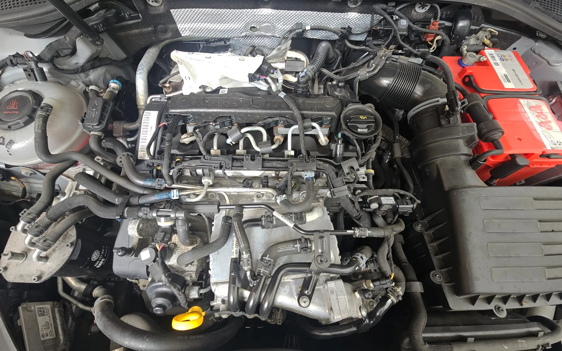 Notranja slika - Volkswagen Passat - Variant 2,0 TDI BMT Highline DSG - 16
