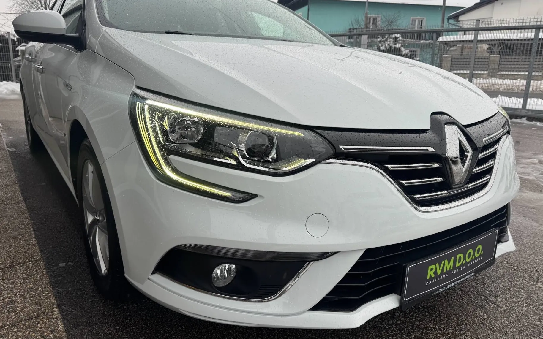 Zunanja slika - Renault Mégane - Megane INTENS°1.5 DCI°1.LAST°SLO°ALKANTARA°DIG.ŠT°91000.. - 4