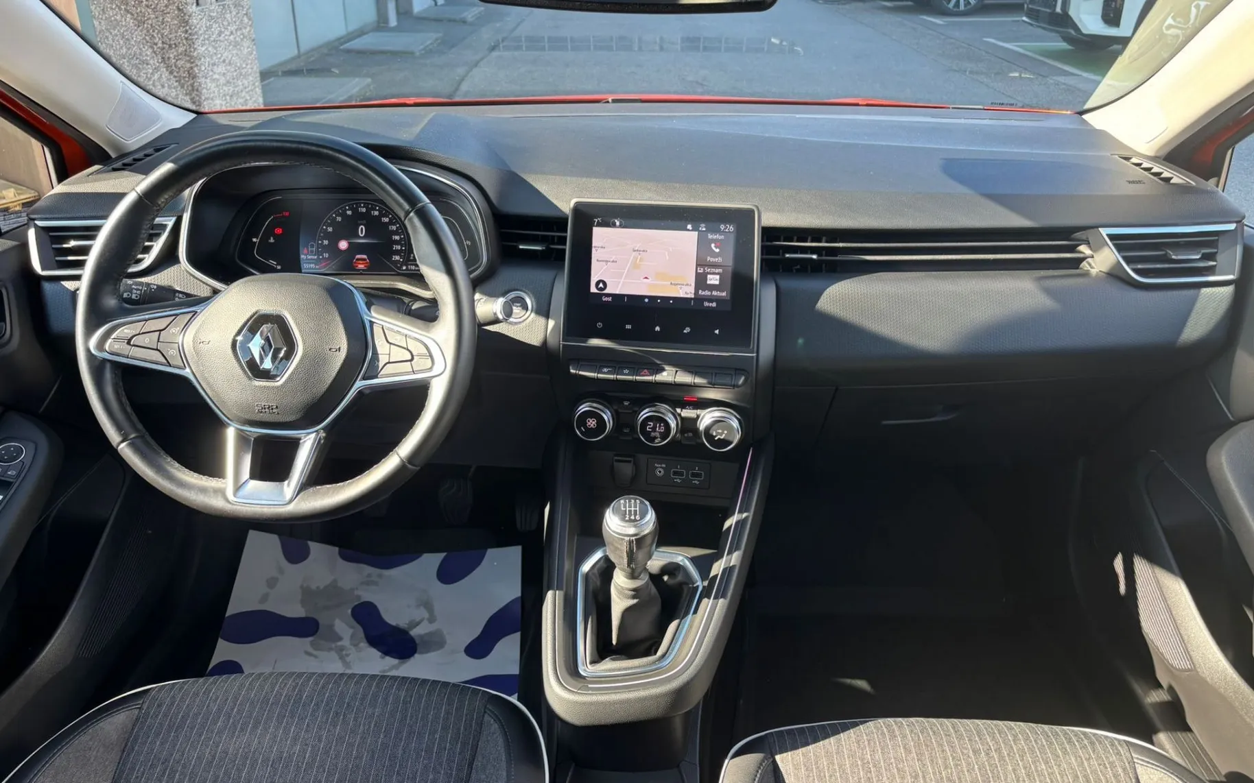 Zunanja slika - Renault Clio - Limited TCe 90 TEMPOMAT-PDC-KEYLESS - 9