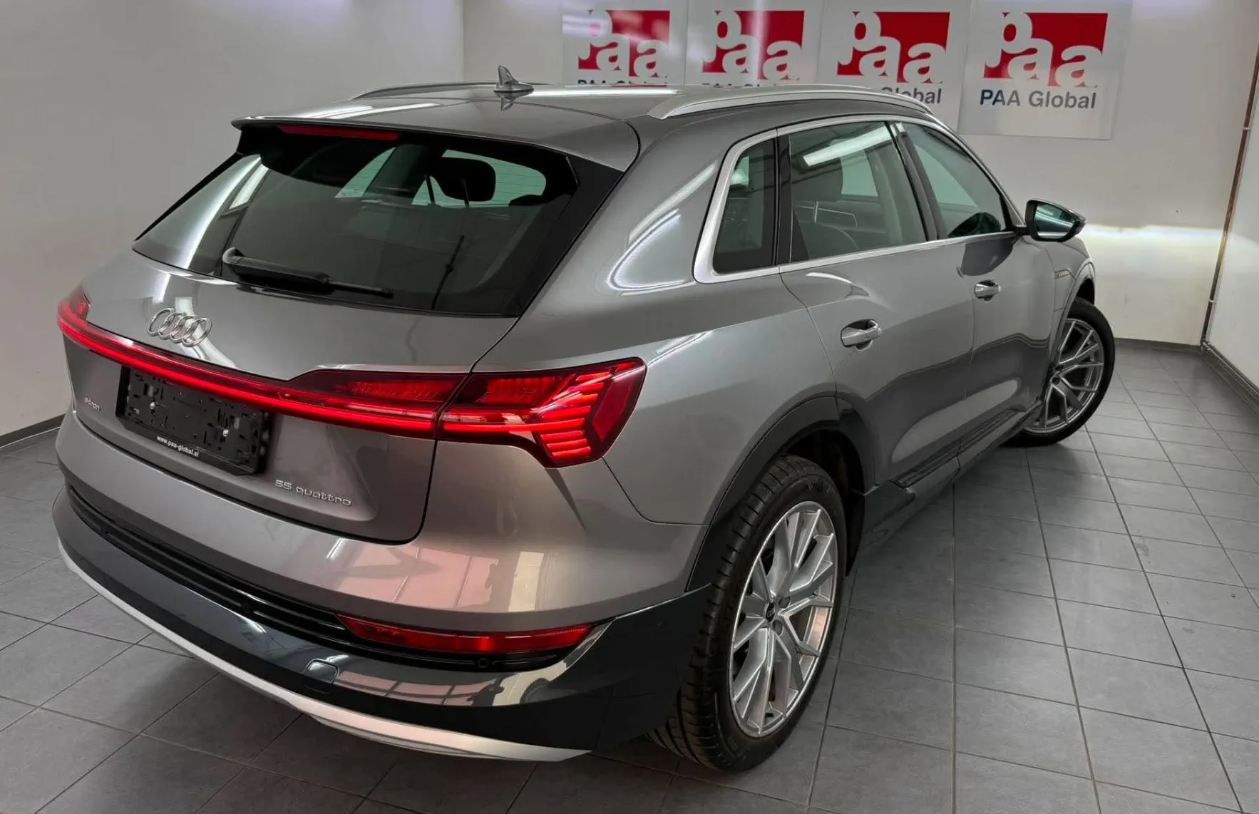 Zunanja slika - Audi e-tron - 55 quattro Advanced.KAMERA.LED.USNJE.NAVI.4X4.ACC - 5