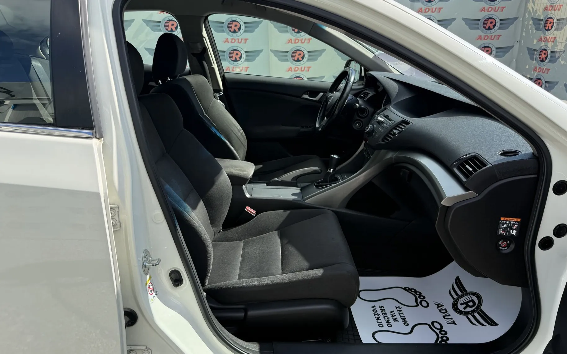 Zunanja slika - Honda Accord - 2.2 i-DTEC Executive SLO - 11