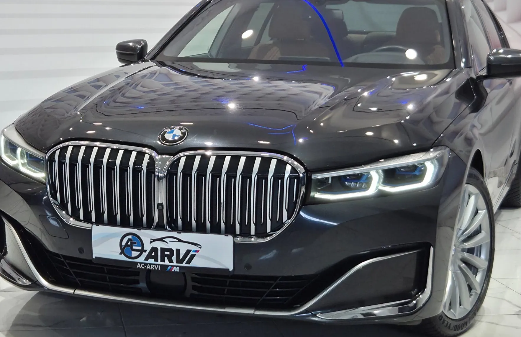 Zunanja slika - BMW Serija 7 - : 730d Avt-RADAR-WEBASTO-SOFT-HLAJ-KAM360-PANO - 3
