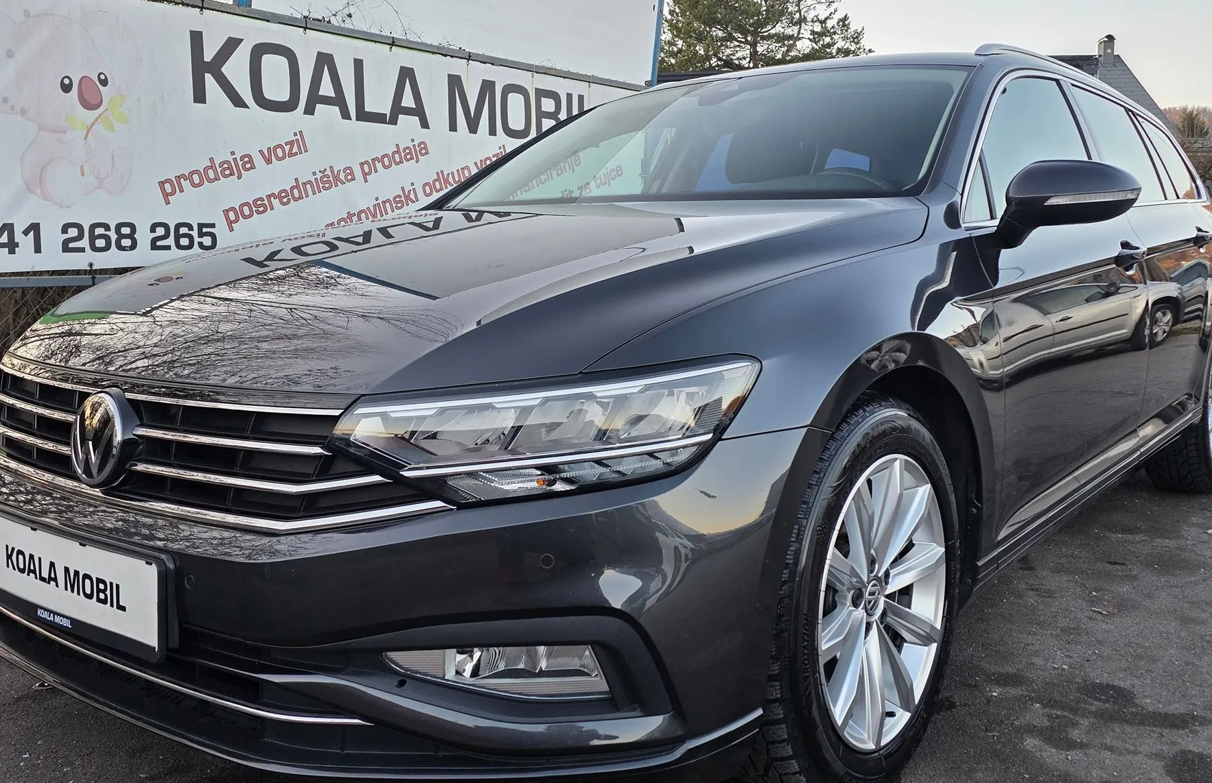 Zunanja slika - Volkswagen Passat - Variant 1.6 TDI BMT SCR DSG LED-NAVI-PDC-ALU PLATIŠČA - 20