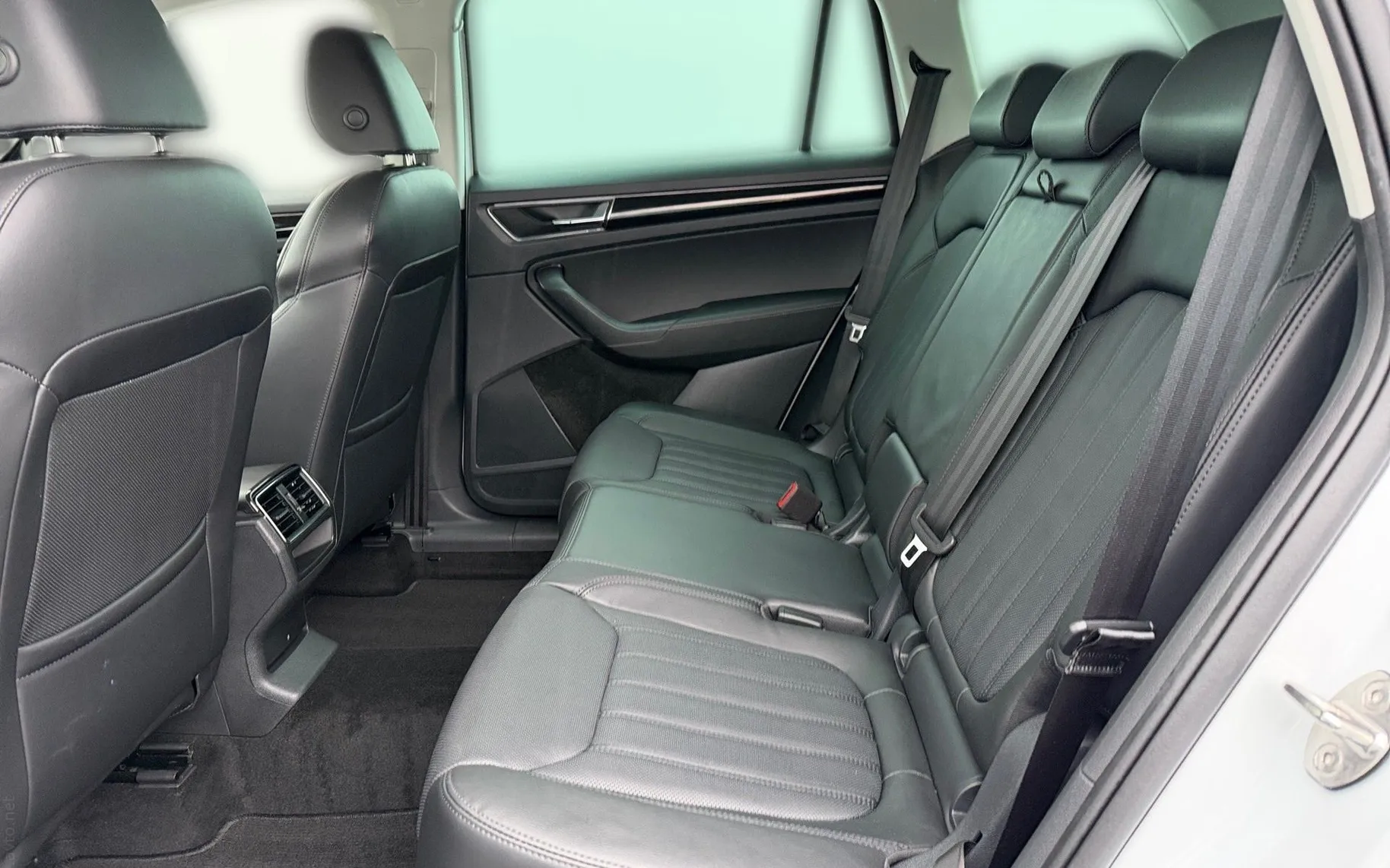 Notranja slika - Škoda Kodiaq - L K 2.0 TDI 110kW 4X4 DSG-Matrix LED-Mrtvi kot- - 11