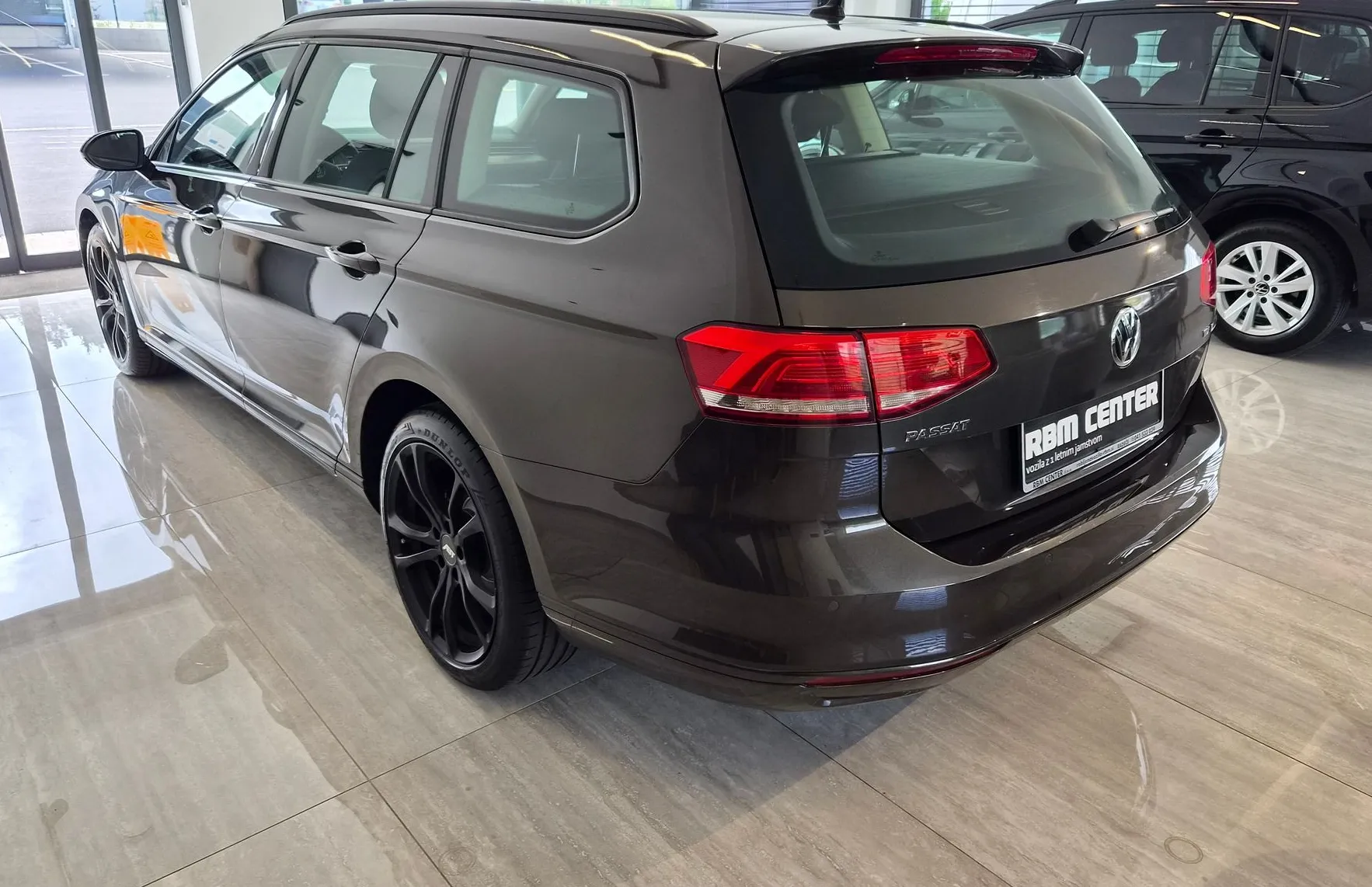 Zunanja slika - VW Passat - Variant 1.6 TDI BMT Trendline NAVI|GR.SED|PDC|ACC - 4