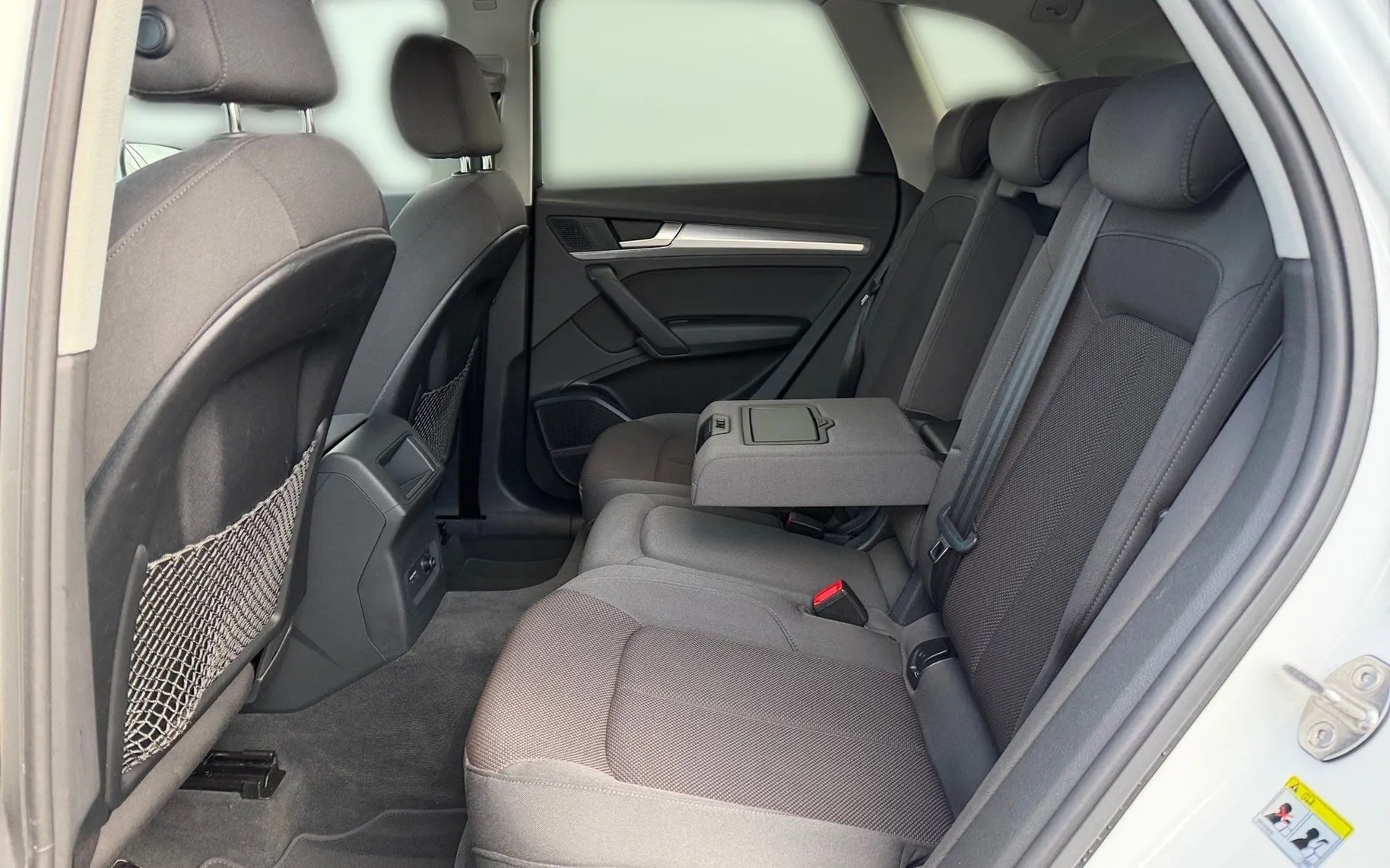 Notranja slika - Audi Q5 - 2.0 TDI Quattro Advanced-B O-Vlečna kljuka-Keyle.. - 11