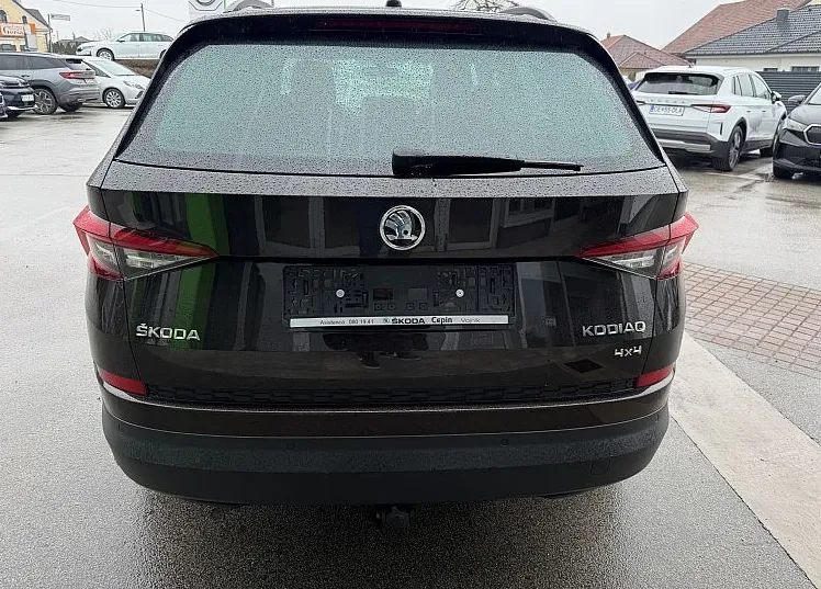 Zunanja slika - Škoda Kodiaq - Ambition 2.0 TDI 110kW 4X4- SLO. - VELIK SERVIS - - 6