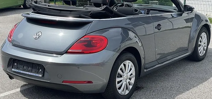 Zunanja slika - VW Beetle - 2.0 TDI Cabrio 81  110 - 4