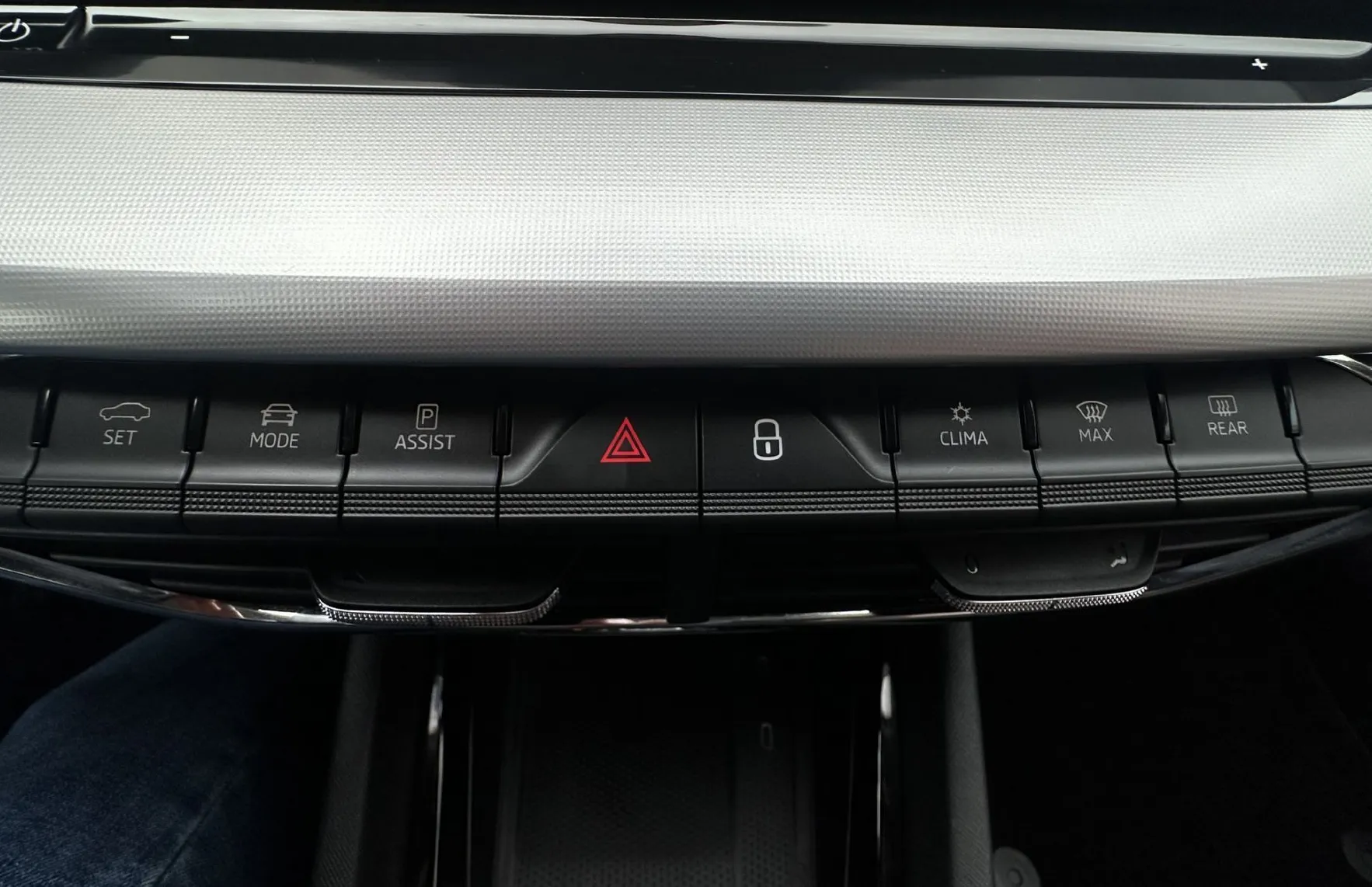 Zunanja slika - Škoda Octavia - Škoda  Style 1.4 TSI PHEV DSG NEMŠKI.KAMERA - 13