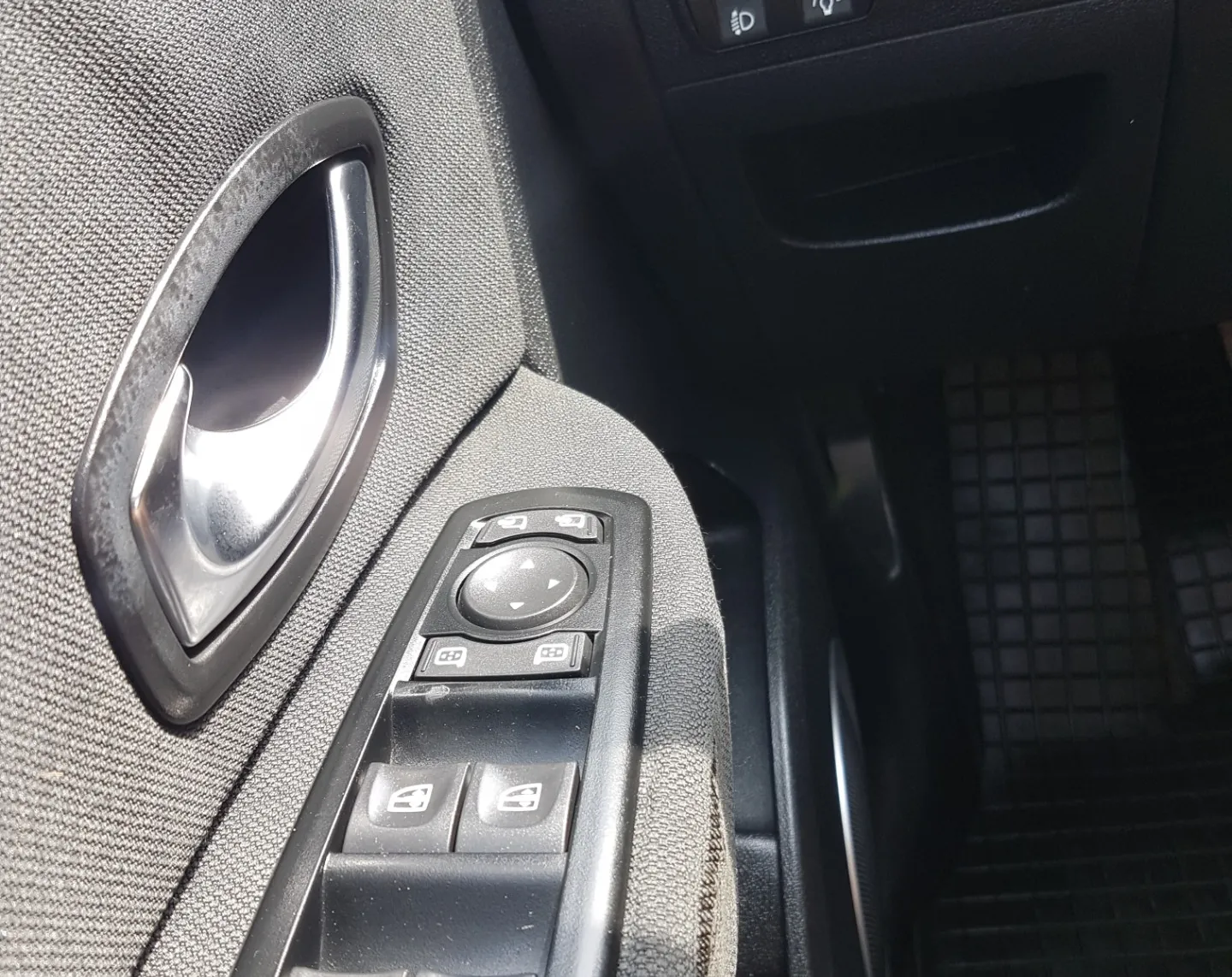 Zunanja slika - Renault Scénic - 1.5 dCi - SLO. velik servis - 18