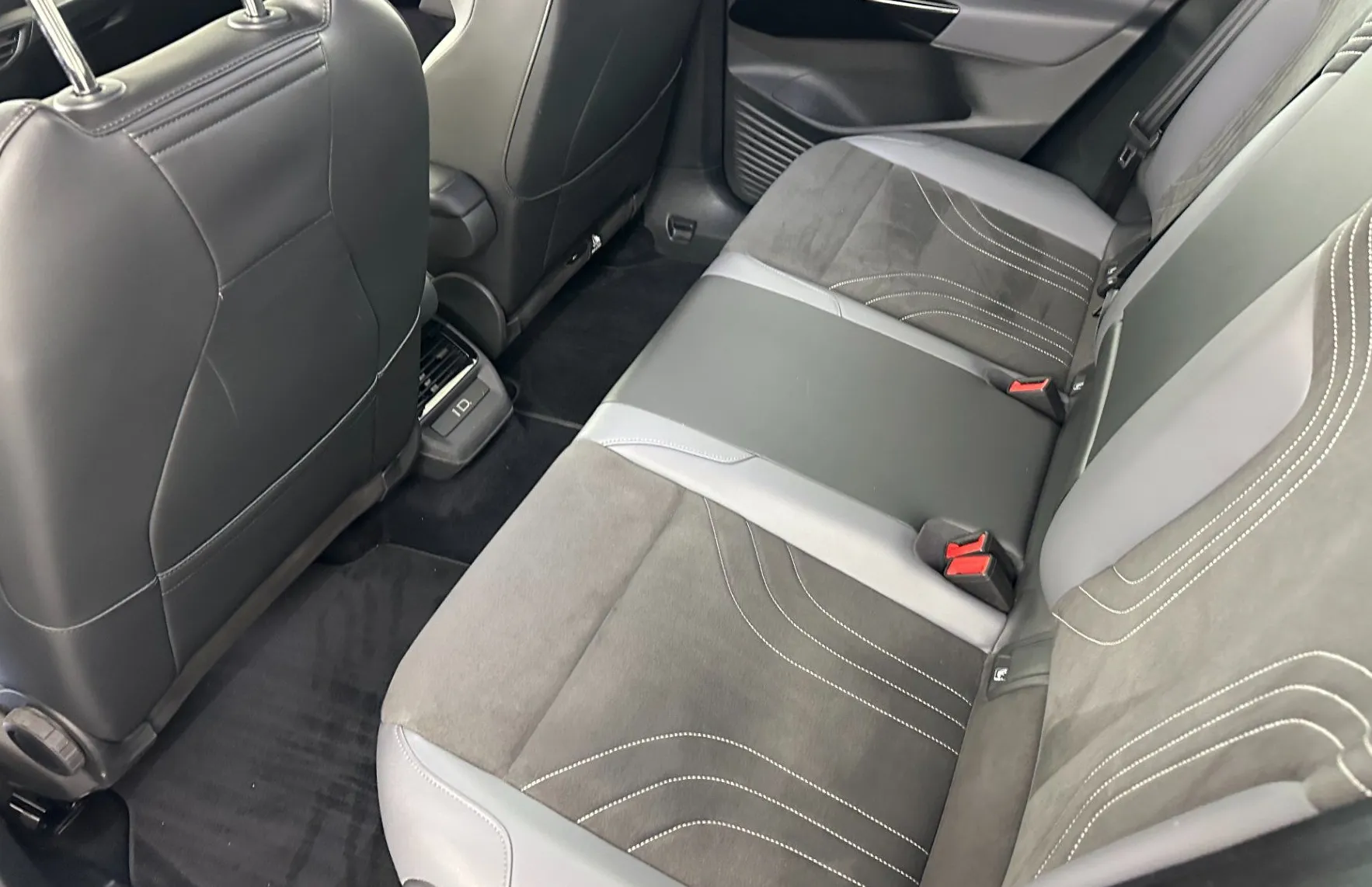 Zunanja slika - VW ID.5 - Pro 82KW.KAMERA.LED.USNJE.ACC.SAMO 49.000 KM - 8