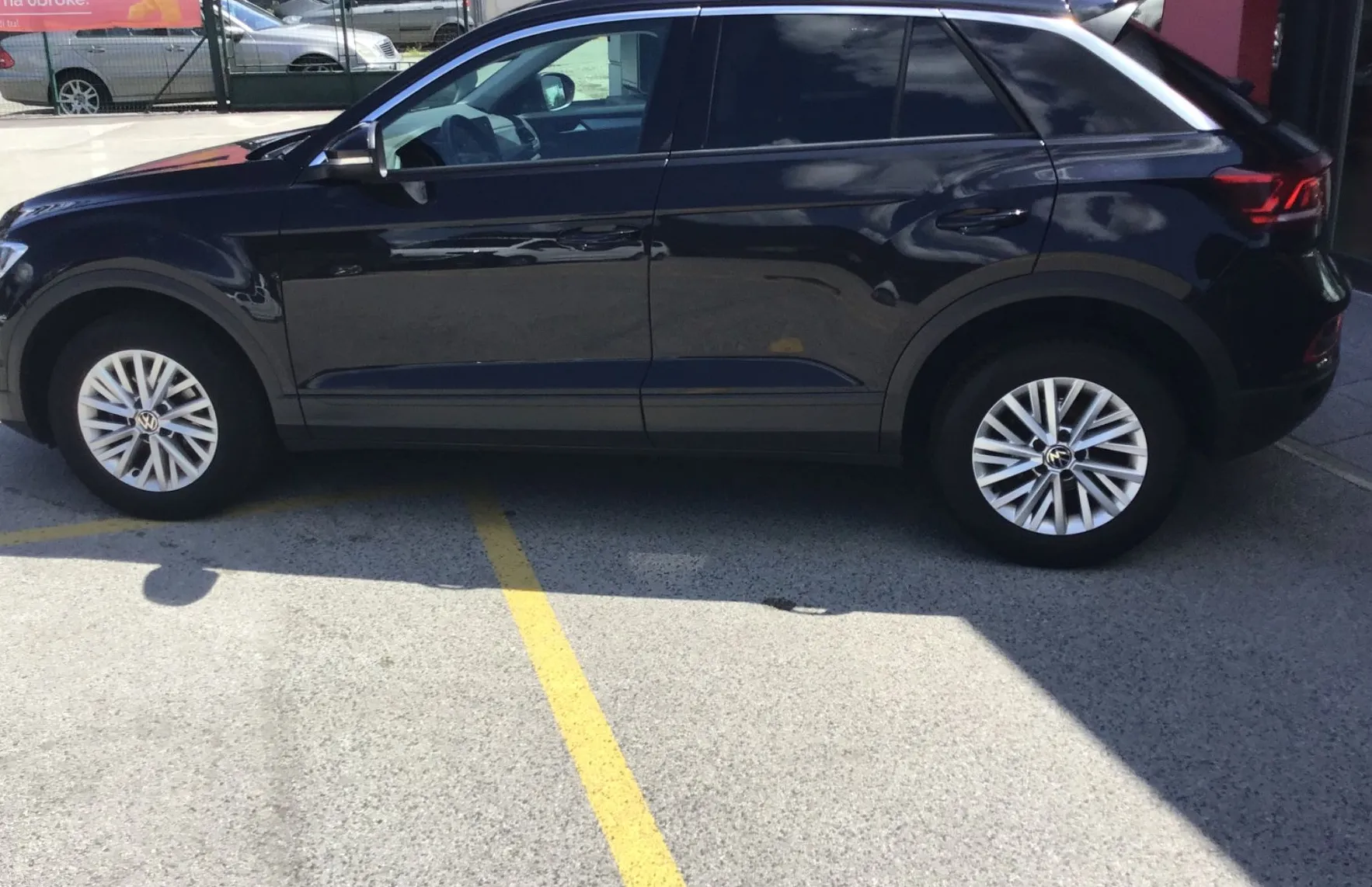 Zunanja slika - Volkswagen T-Roc - 1.0 TSI BMT Style - 6