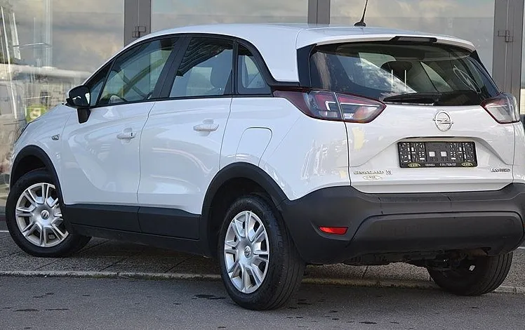 Zunanja slika - Opel Crossland X - 1.5 CDTI 75KW S S ENJOY - prvi lastnik - 9