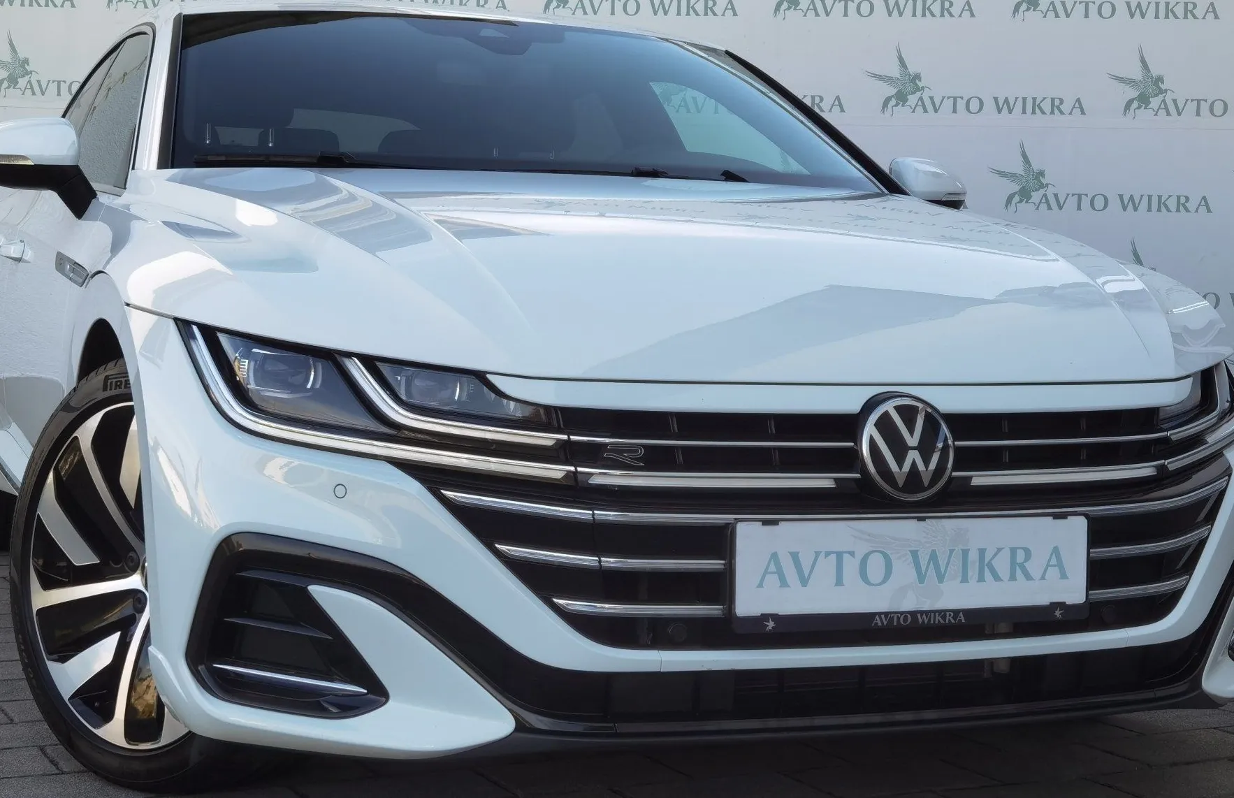 Zunanja slika - Volkswagen Arteon - 2.0TDI DSG R-Line IQ.MATRIX•ACC•BLIS•GRETJE•KLJUKA - 1