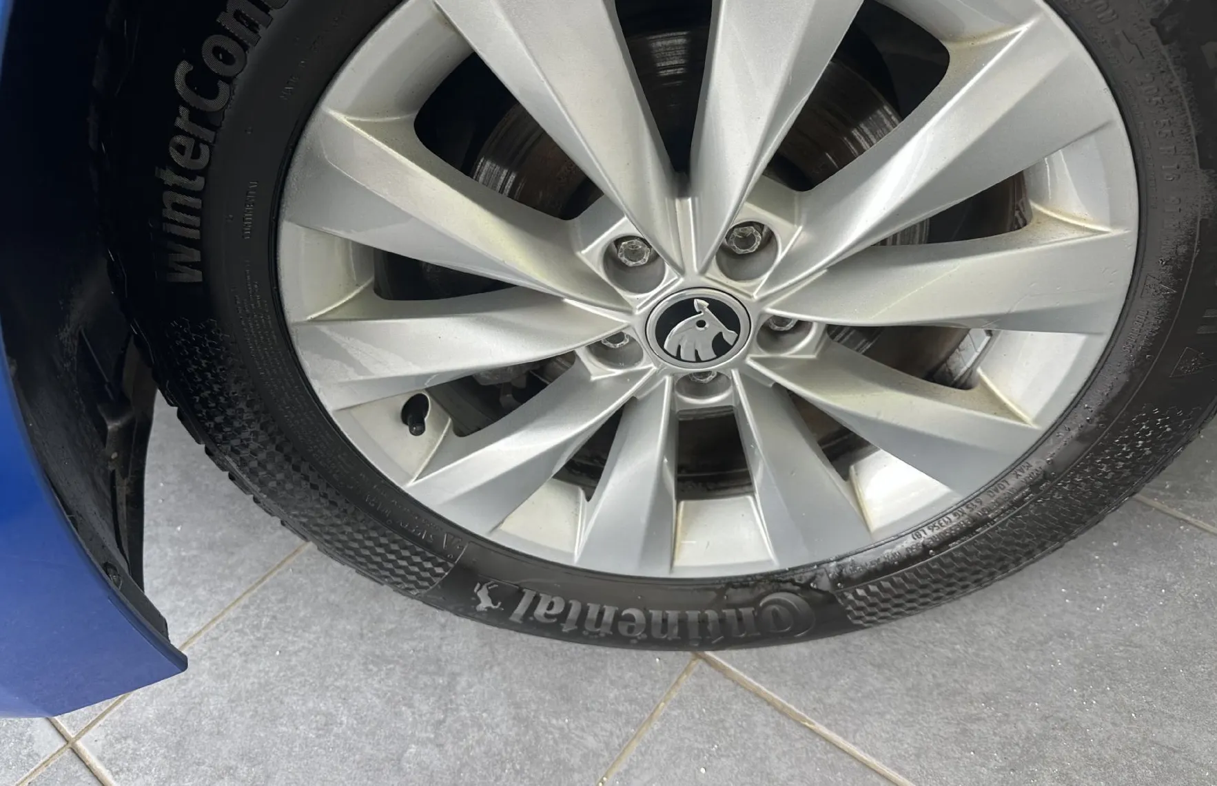 Zunanja slika - Škoda Kamiq - 1.0 TSI  81 kW.LED.GRET.SEDEŽEV.SAMO 82.000 KM - 4