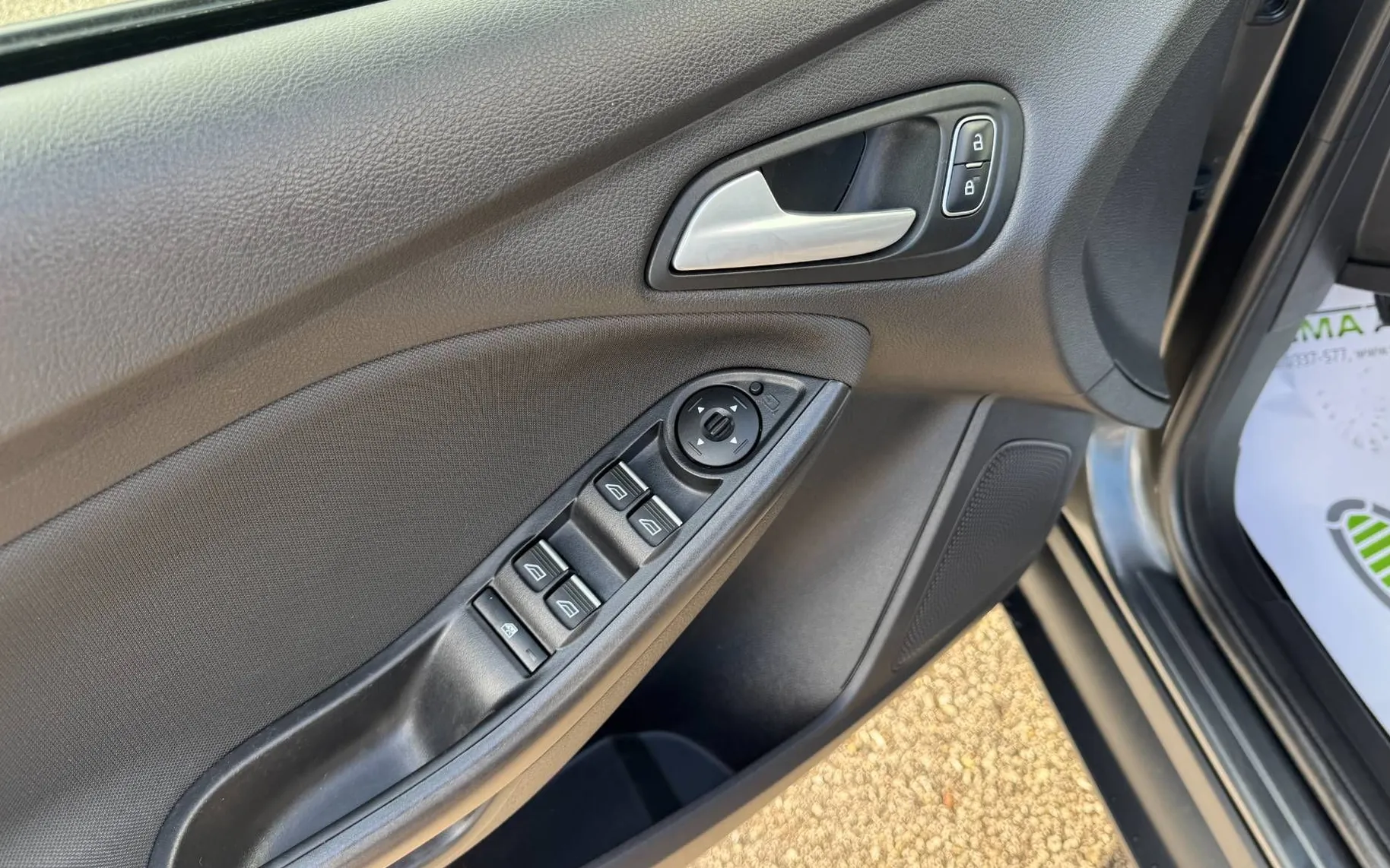 Zunanja slika - Ford Focus - TITANIUM°SLO°AVT.KLIMA°PARK.SEN.°ALU°BLUETOOTH°P.. - 16