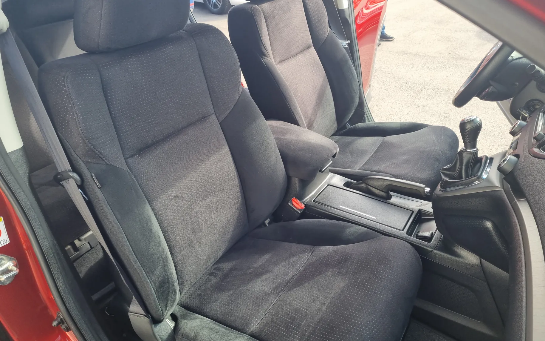 Zunanja slika - Honda CR-V - 2.0i VTEC Elegance 1.LASTNIK,SERVISNA - 8