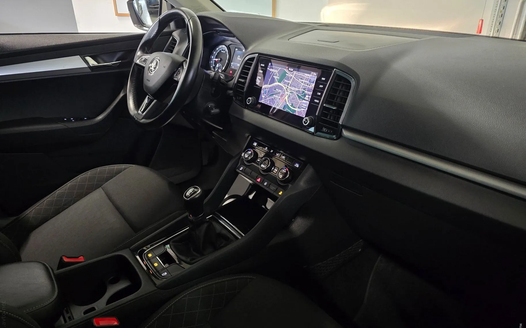 Notranja slika - Škoda Karoq - 1.6 TDI Ambition - 11