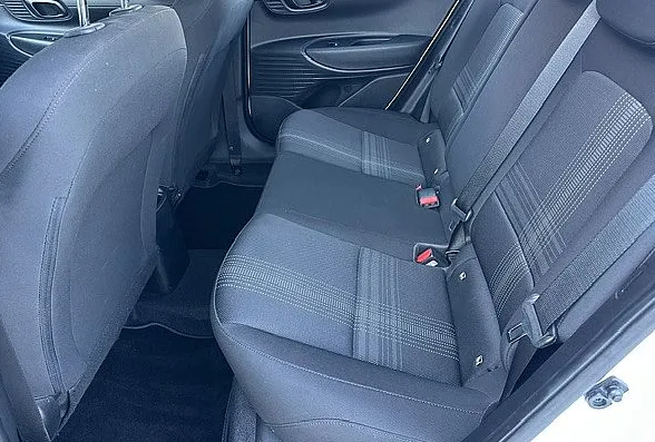 Zunanja slika - Hyundai Bayon - 1.2 MPI°°1.Lastnik°°SLO°°Rezervna pnevmatika - 11