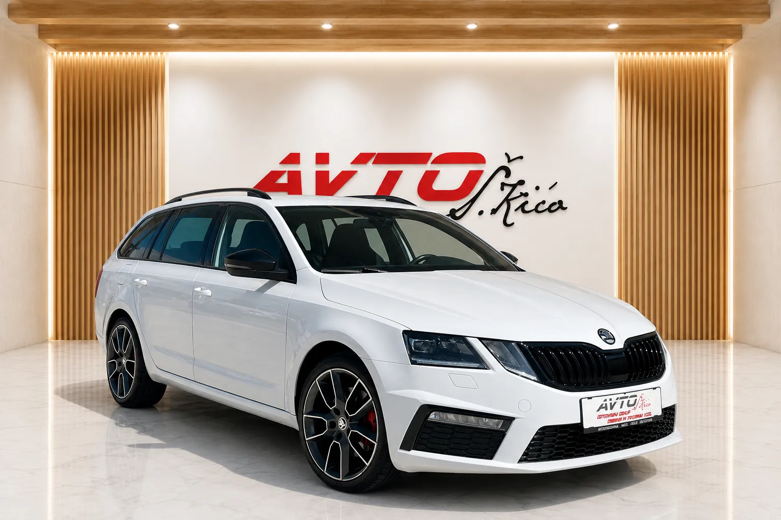 Zunanja slika - Škoda Octavia - RS 2.0 TDI-BI-XENON-LED-NAVI-RADAR TEM-PDC-ODLI  268 .. - 2