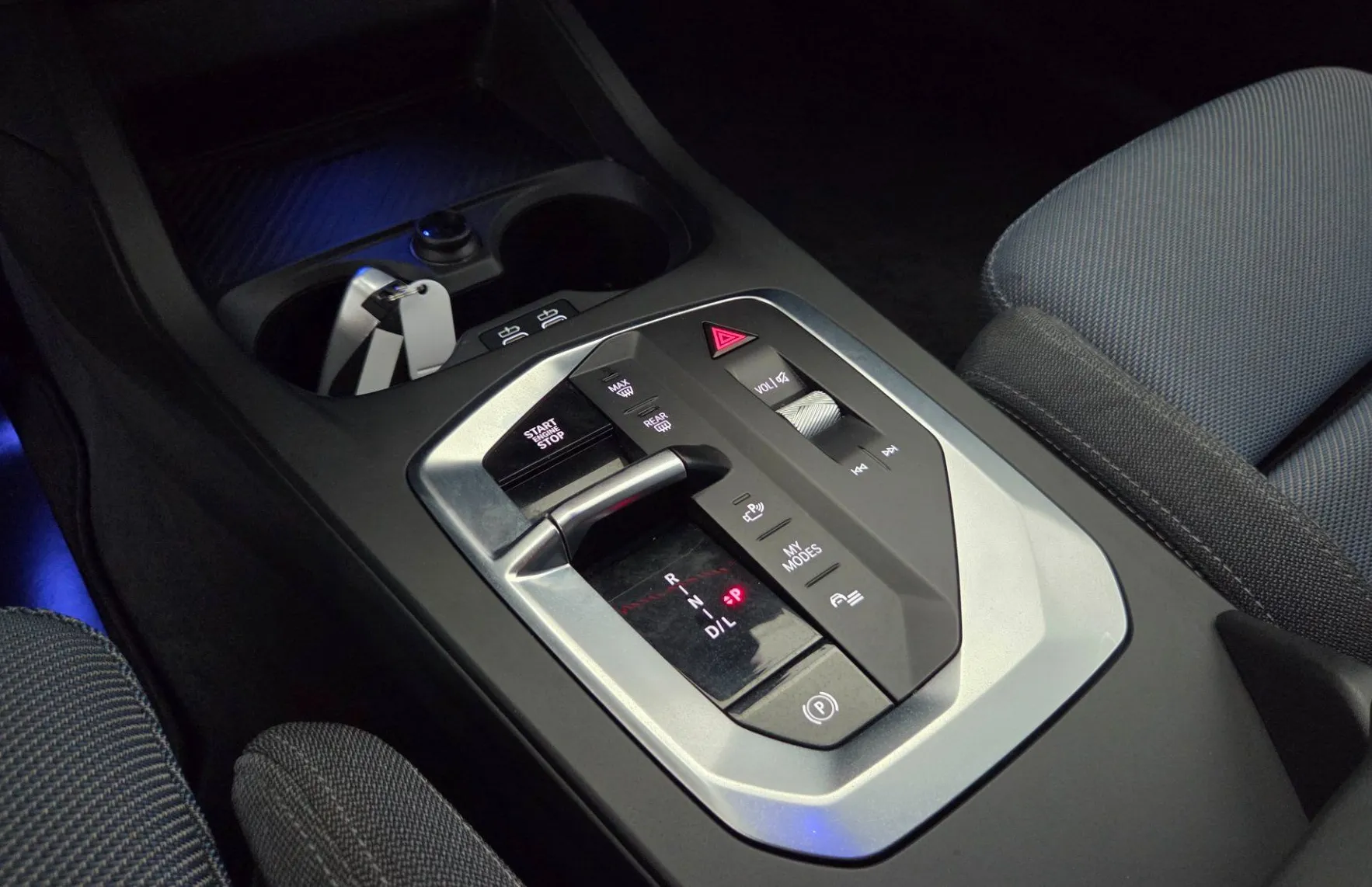 Zunanja slika - BMW Serija 1 - : 118d Avt.-ADAPT.LED-KAMERA-AMBIENT - 16