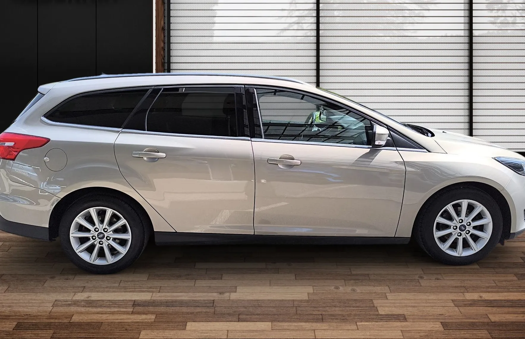 Zunanja slika - Ford Focus - Karavan 1.5 TDCi Titanium-SLO-2.L4ST.- SERVISIRAN - 3