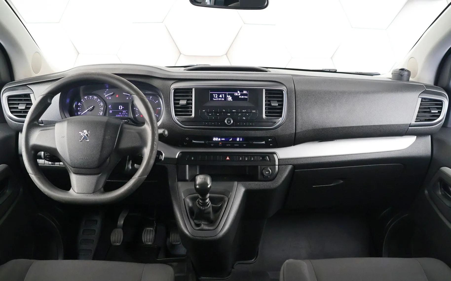Zunanja slika - Peugeot Traveller - 2.0 HDi L1 150KM - 7