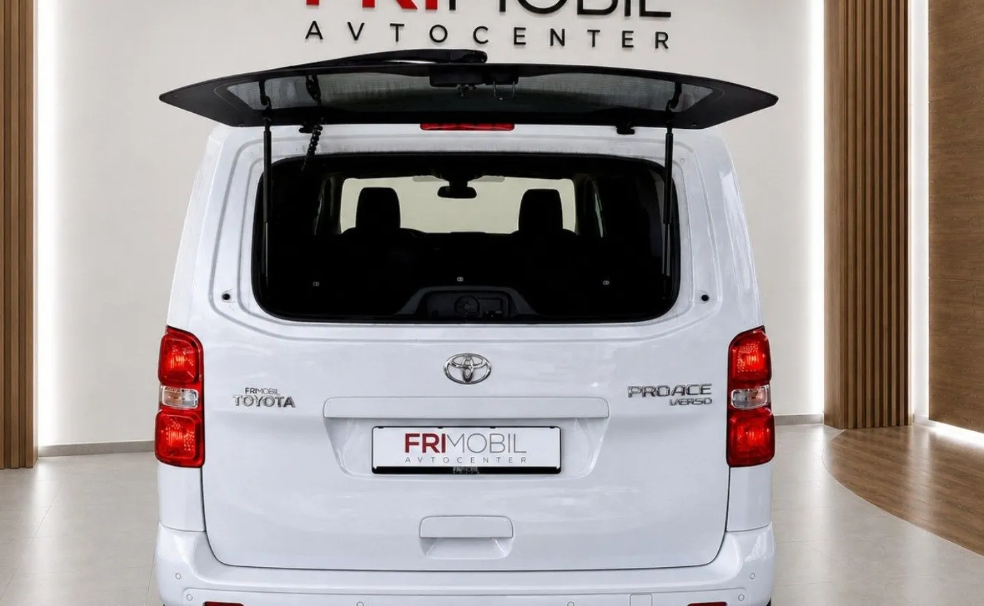 Zunanja slika - Toyota Proace - Verso 2.0 D-4D Family Medium Black Pack... - 6