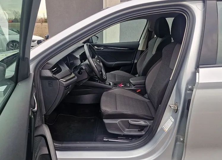 Zunanja slika - Škoda Octavia - COMBI 2.0 TDI Ambition-Slo-1.Lastnik... - 8