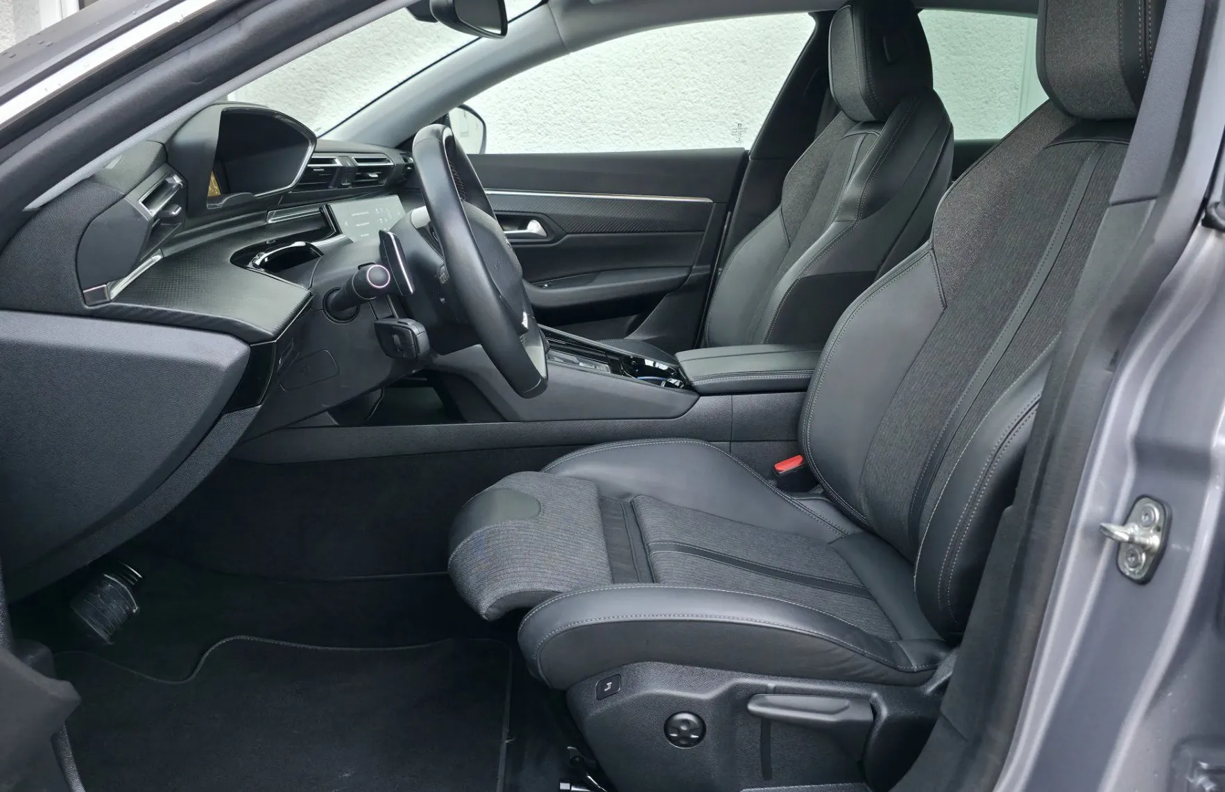 Zunanja slika - Peugeot 508 - 1.5HDI EAT8 Allure FULLED•ACC•BLIS•KEYLESS•KAMERA• - 6