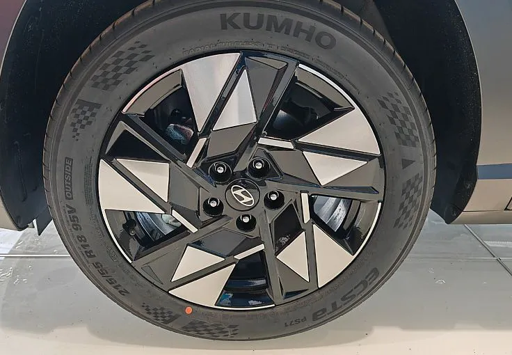 Zunanja slika - Hyundai Kona - 1.6 PREMIUM   18. WINTER I.. TRA. ambient. pass. - 3