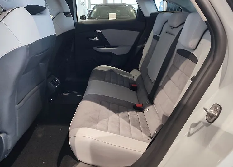 Zunanja slika - Citroën C4 - MAX Hybrid145  eDCT6 masaža sedeži - 9