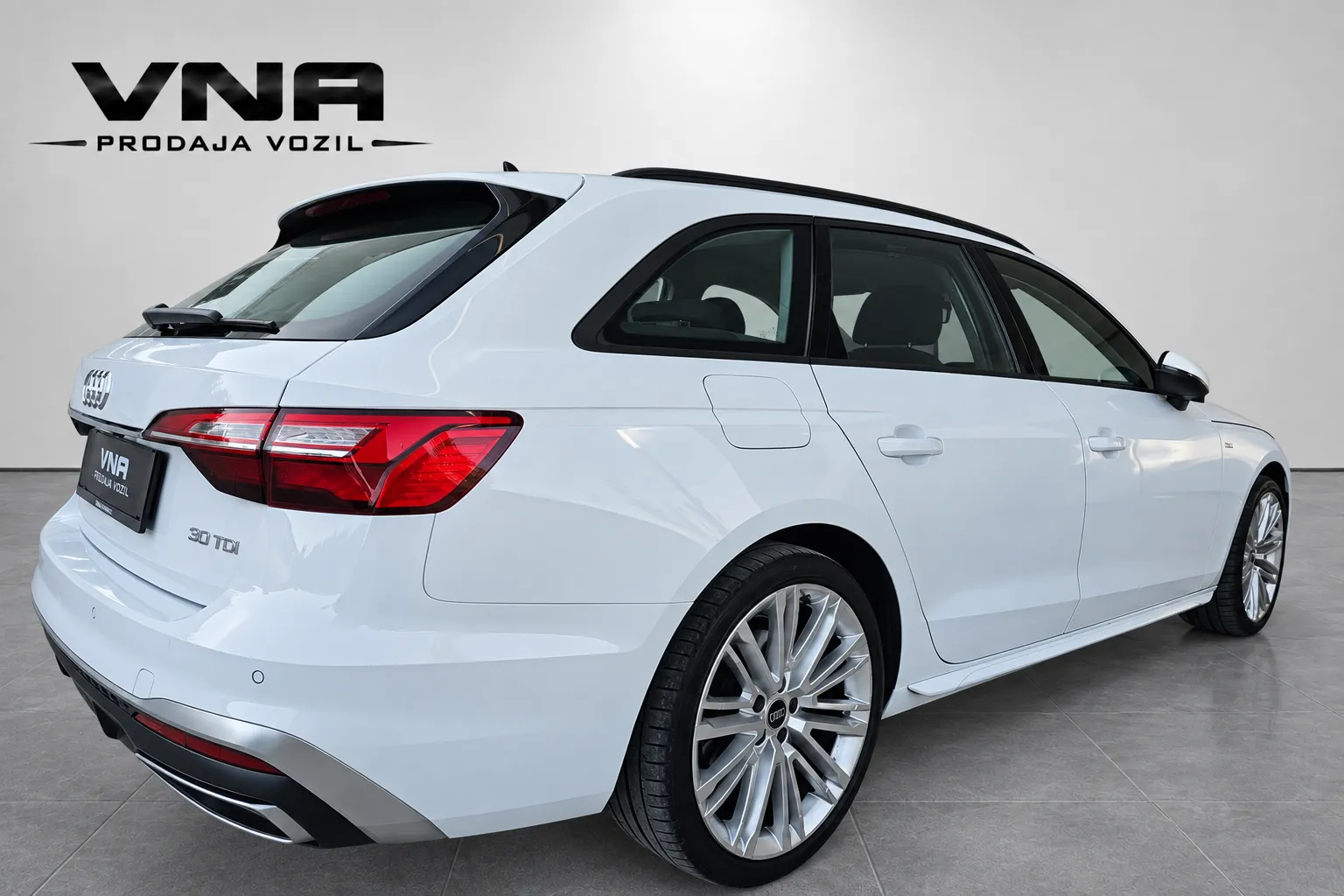 Zunanja slika - Audi A4 Avant - TDI S-LINE |KAMERA|TEMPOMAT|AMBIENT|B O|TOP|NAVI| - 6