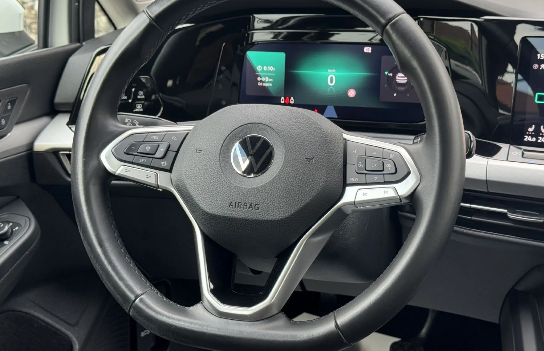Zunanja slika - Volkswagen Golf - 1.5 TSI Style|Gr.Sed|Navi|Virtual|PDC|1.Last - 12
